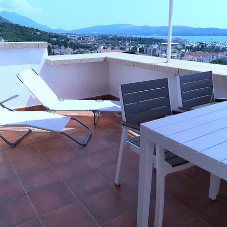 Adriabay Studio Tivat Bagian luar foto