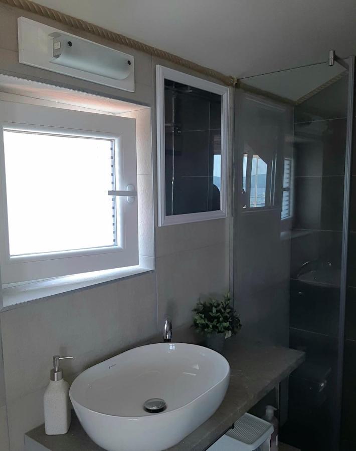 Adriabay Studio Tivat Bagian luar foto