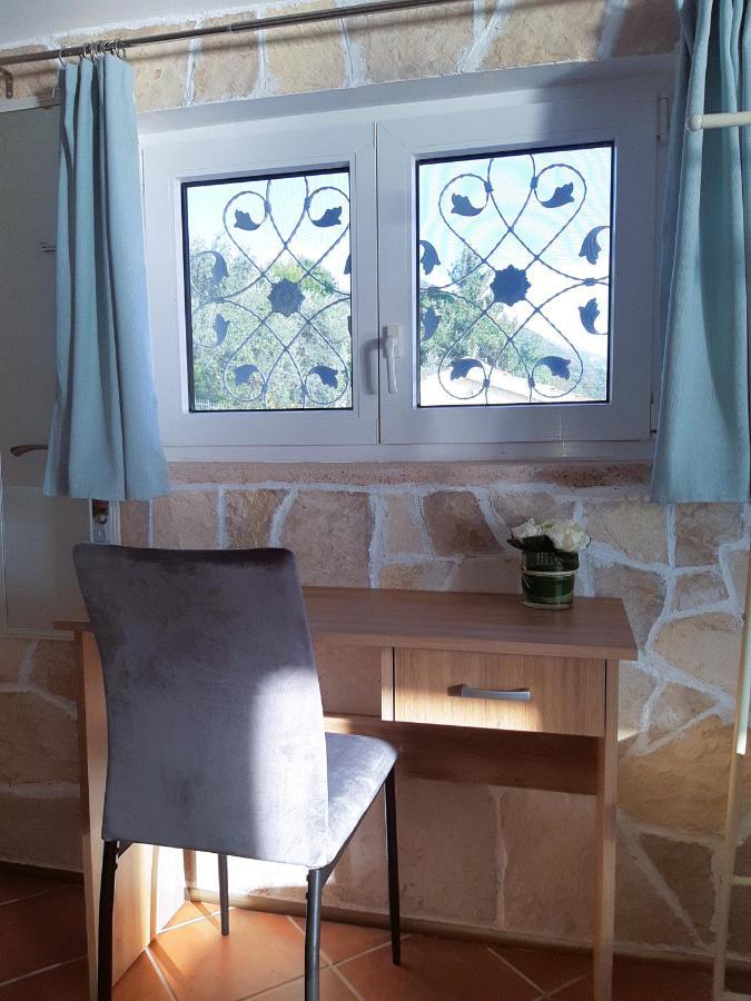 Adriabay Studio Tivat Bagian luar foto