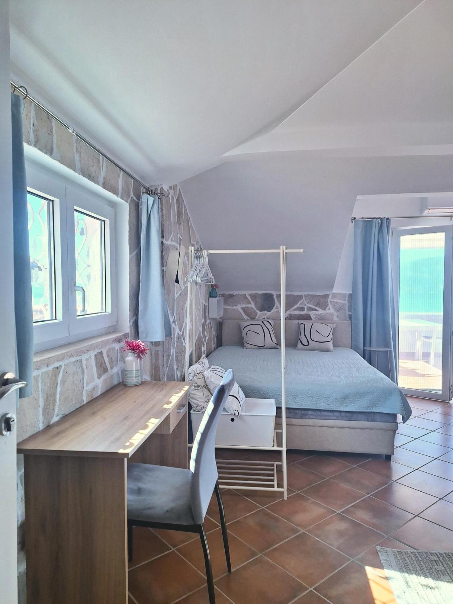 Adriabay Studio Tivat Bagian luar foto