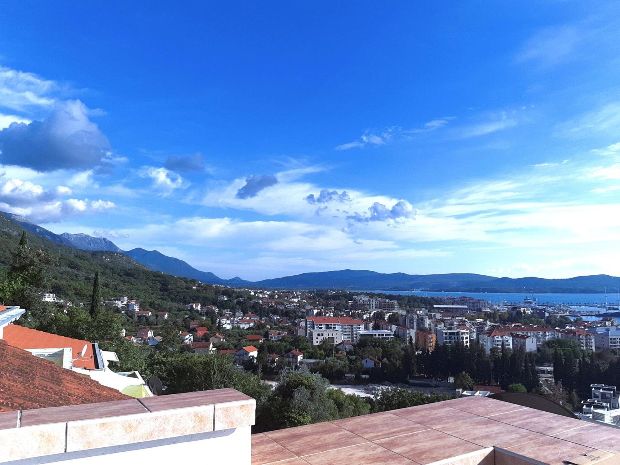 Adriabay Studio Tivat Bagian luar foto